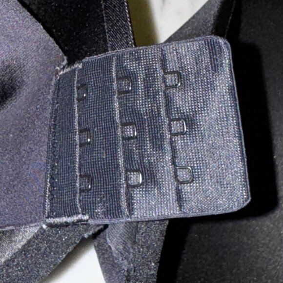 Soma Vanishing Back Full Coverage Underwire Bra – Black – 36DD - Picture 5 of 6